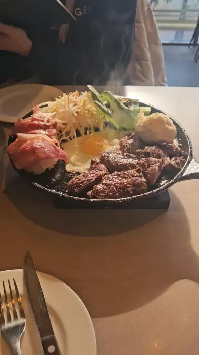 로제 파스타와 스테이크