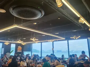 유진심해물찜 실내 오션뷰 전경